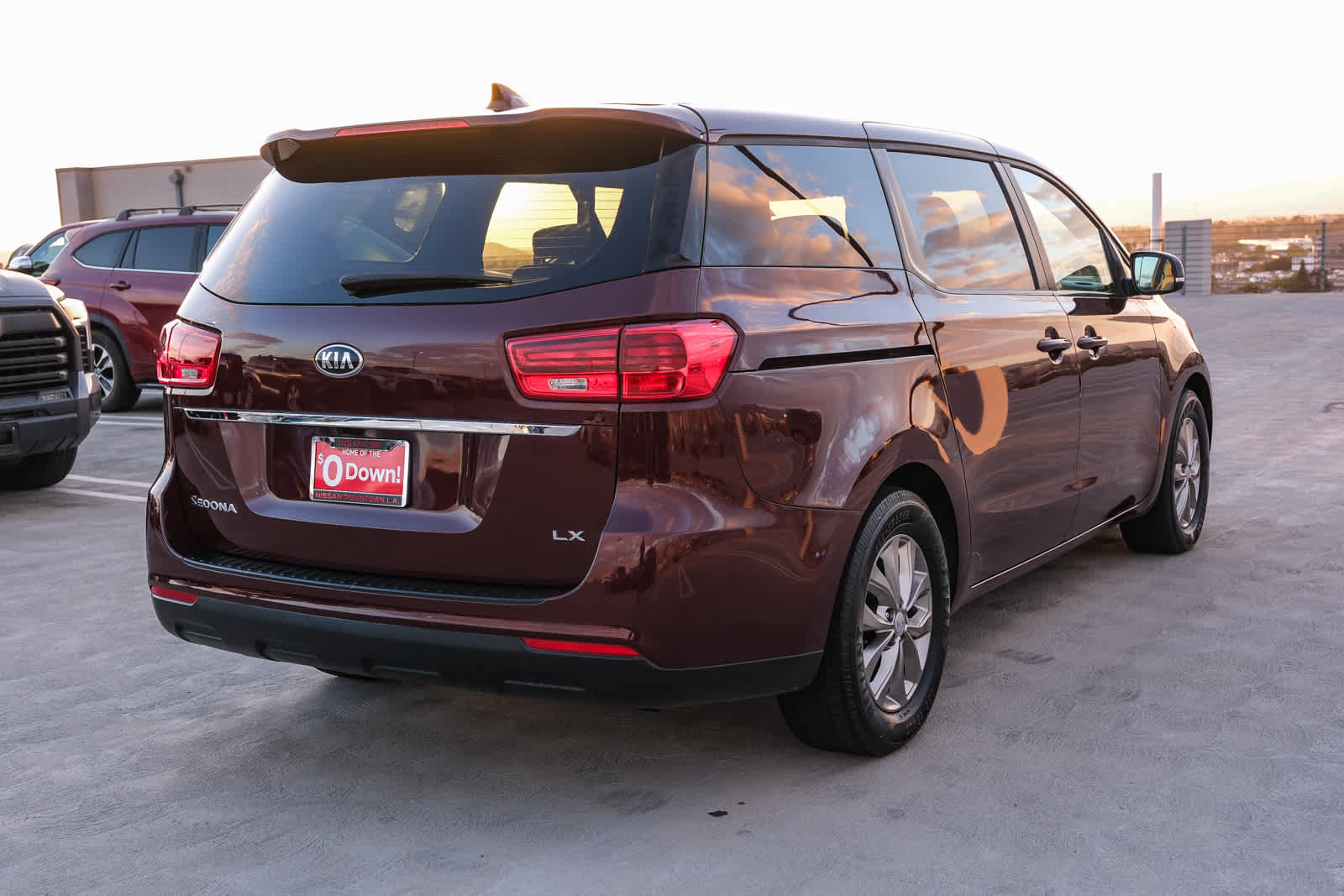 Used 2019 Kia Sedona LX FWD image 4