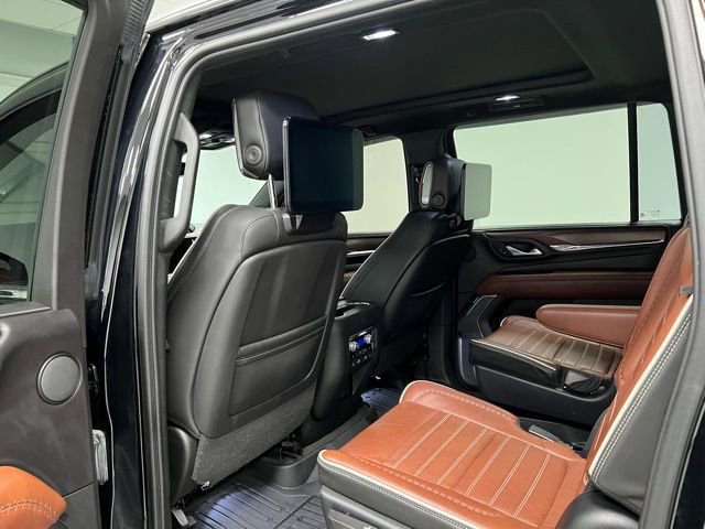 Used 2023 GMC Yukon XL Denali Ultimate w/ LPO, Floor Liner Package image 45