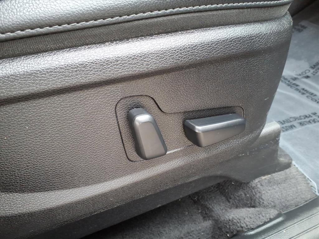 Used 2022 Kia Telluride EX w/ EX Premium Package image 7