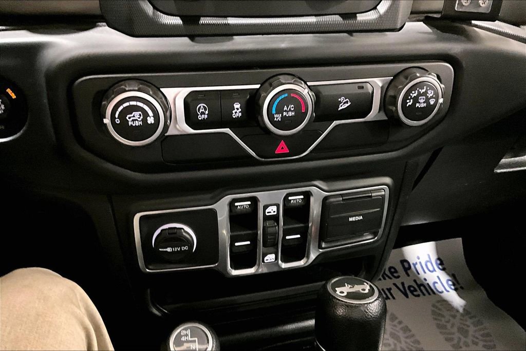 Used 2018 Jeep Wrangler Unlimited Sport S image 27