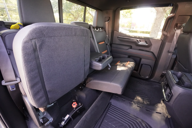 Used 2023 GMC Sierra 1500 AT4 w/ AT4 Premium Package AWD/4WD image 31