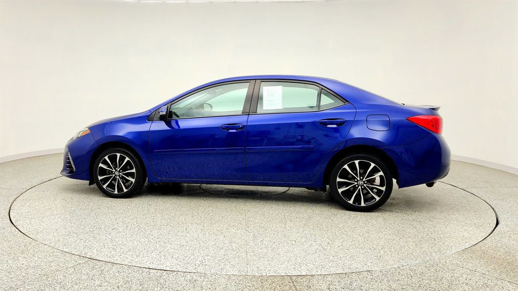 Used 2017 Toyota Corolla SE w/ Body Protection Package FWD image 8