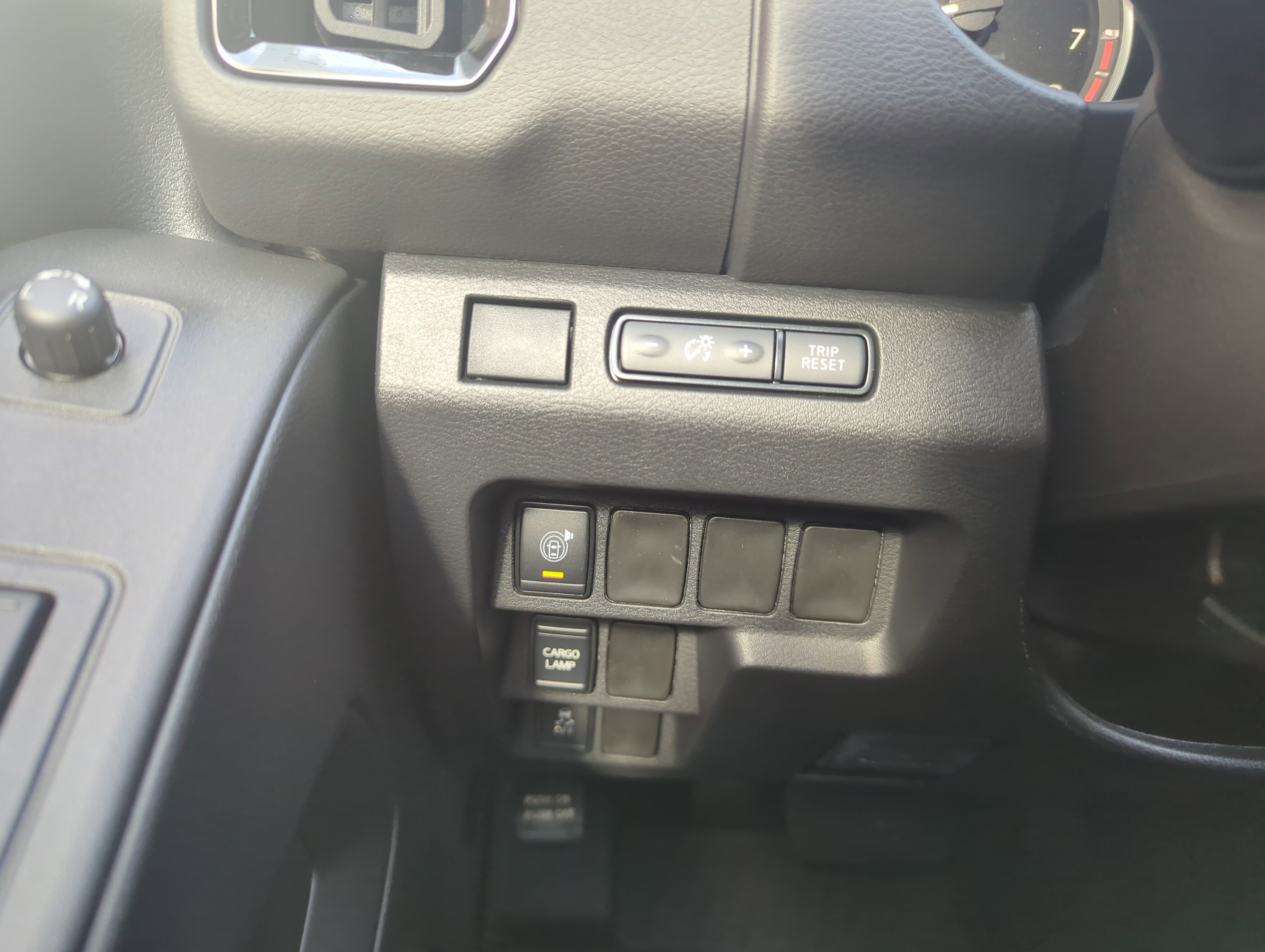 New 2026 Nissan Frontier SV w/ All-Weather Content Package image 27