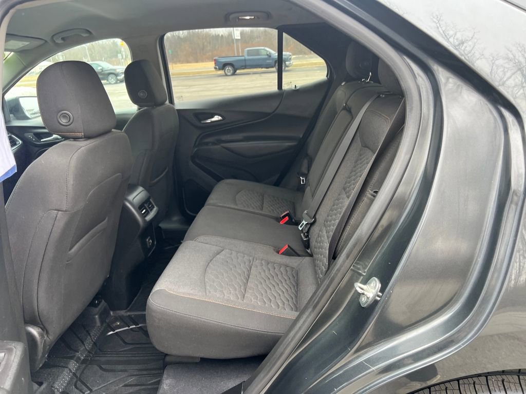 Used 2020 Chevrolet Equinox LT w/ Driver Convenience Package image 22