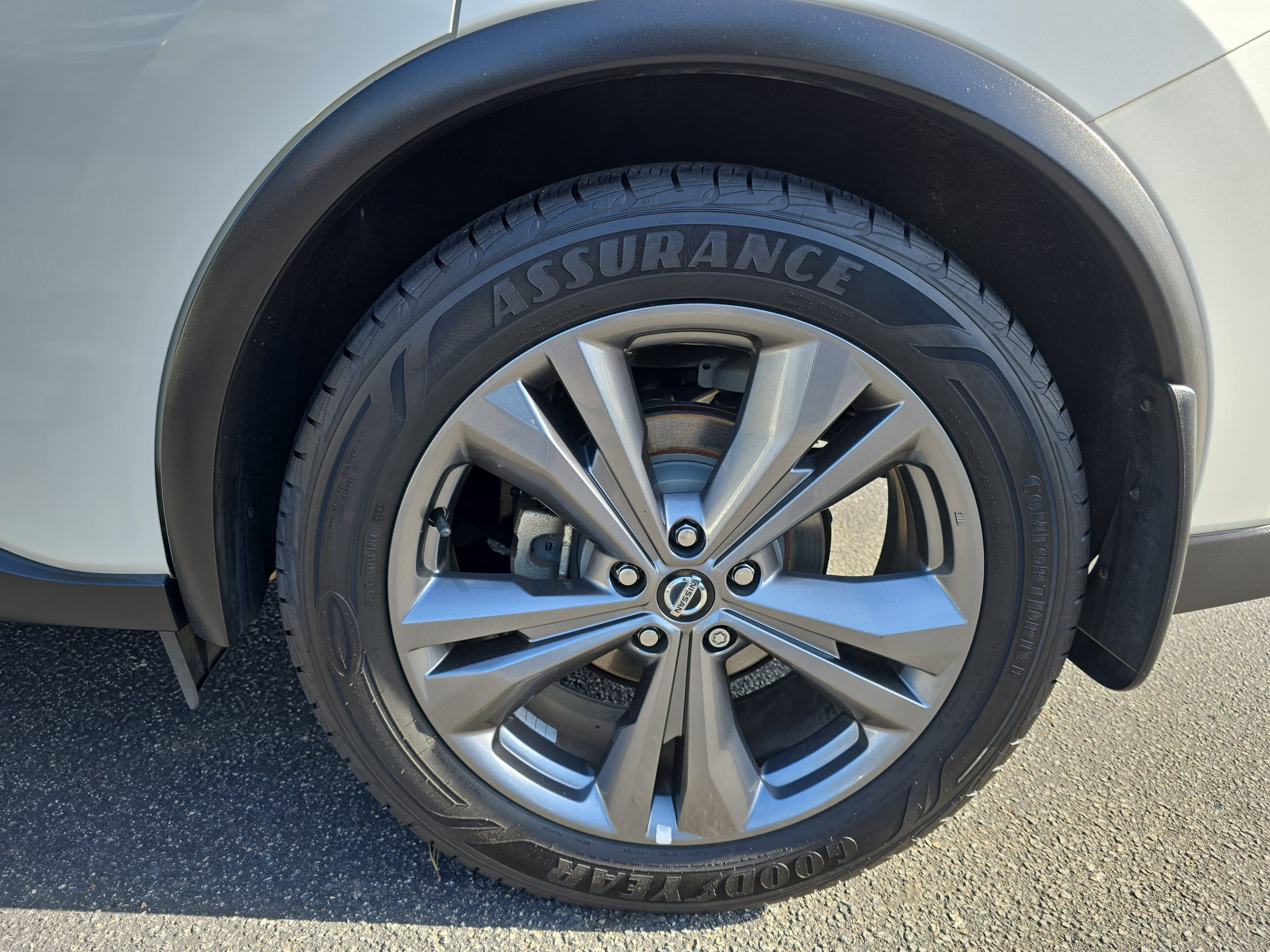 Used 2020 Nissan Murano Platinum w/ Cargo Package image 32