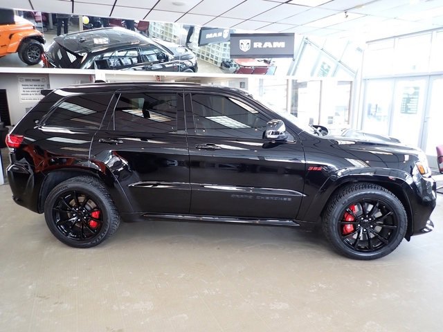 Certified 2020 Jeep Grand Cherokee SRT w/ Trailer Tow Group IV image 8