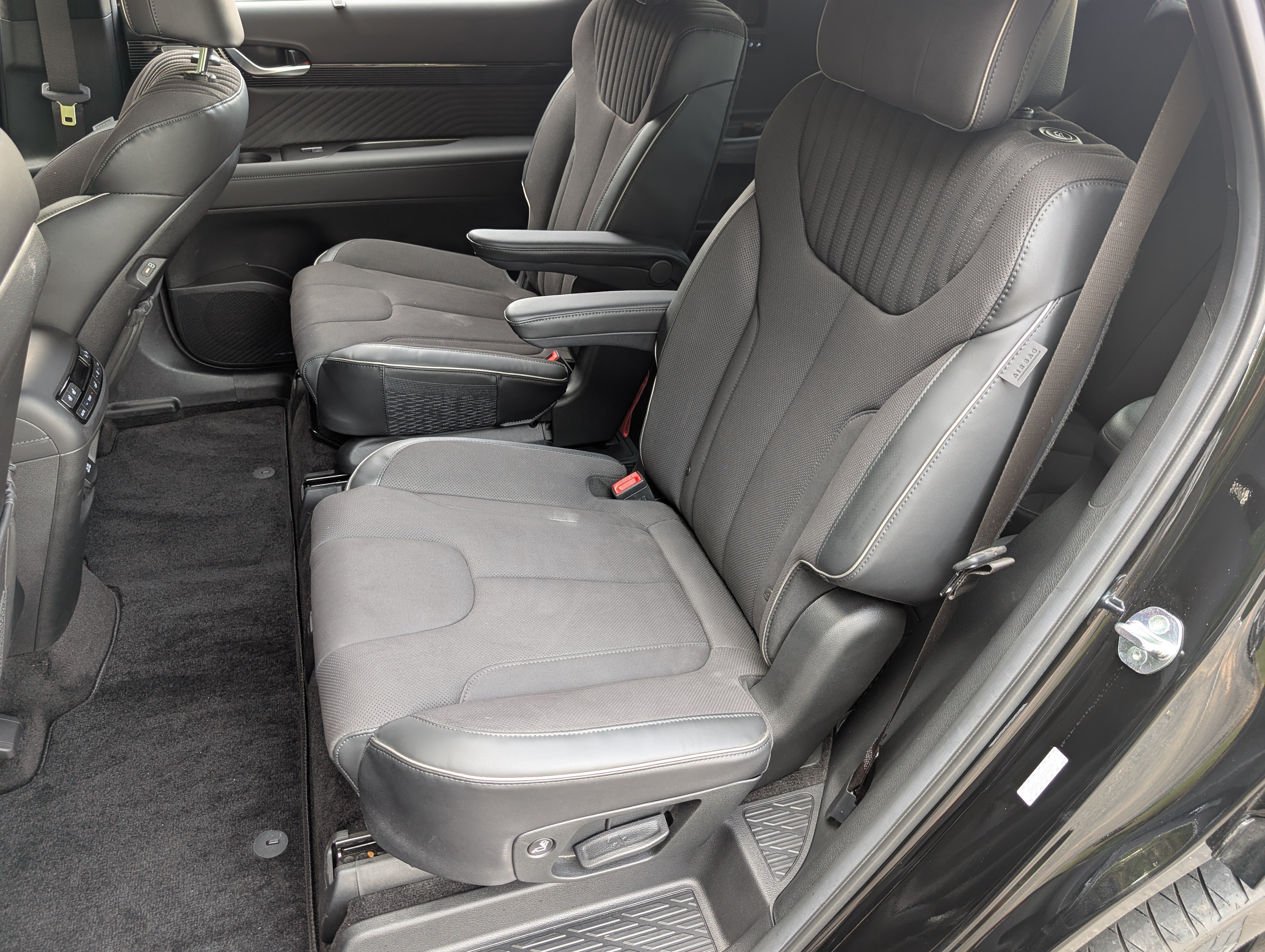 Used 2024 Hyundai Palisade Calligraphy AWD/4WD image 18