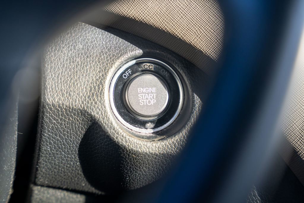 Used 2016 Hyundai Santa Fe Limited image 25