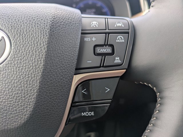 New 2026 Toyota Crown XLE image 25