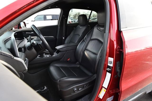 Used 2024 Cadillac XT4 Premium Luxury image 19