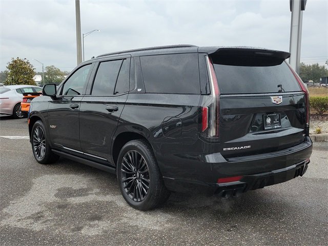 Used 2024 Cadillac Escalade V image 3