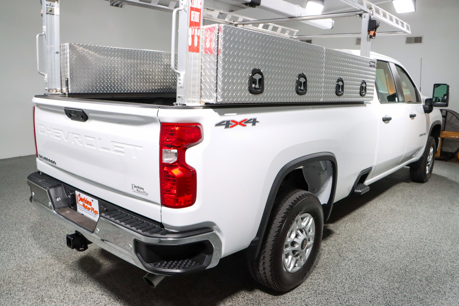 Used 2025 Chevrolet Silverado 2500 W/T w/ WT/CX Safety Package image 7