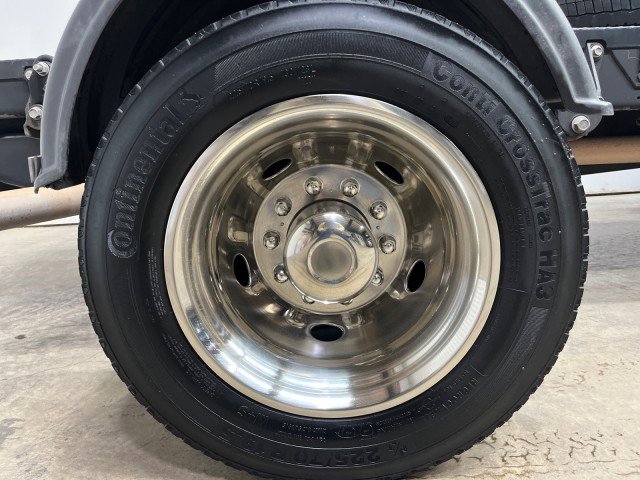 Used 2024 Ford F550 4x4 Crew Cab Super Duty image 43