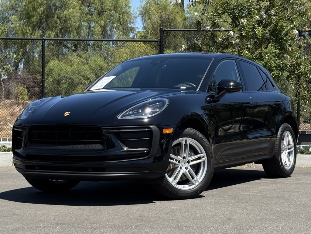 Certified 2022 Porsche Macan