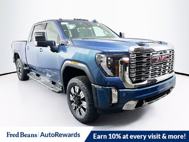 New 2026 GMC Sierra 2500 Denali w/ Technology Package AWD/4WD image 1