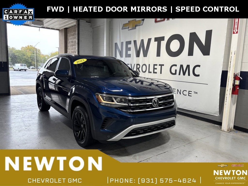 Used 2022 Volkswagen Atlas Cross Sport SE w/ Panoramic Sunroof Package