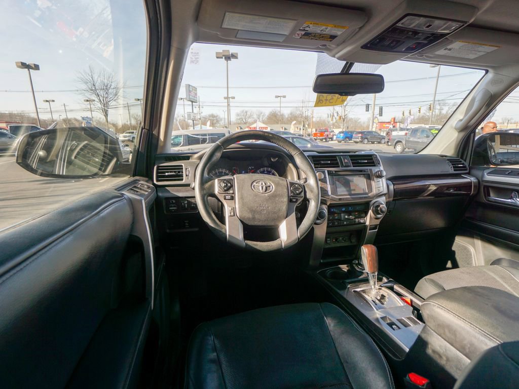 Used 2018 Toyota 4Runner Limited image 11