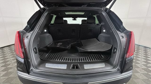 Used 2021 Cadillac XT5 Premium Luxury FWD image 28