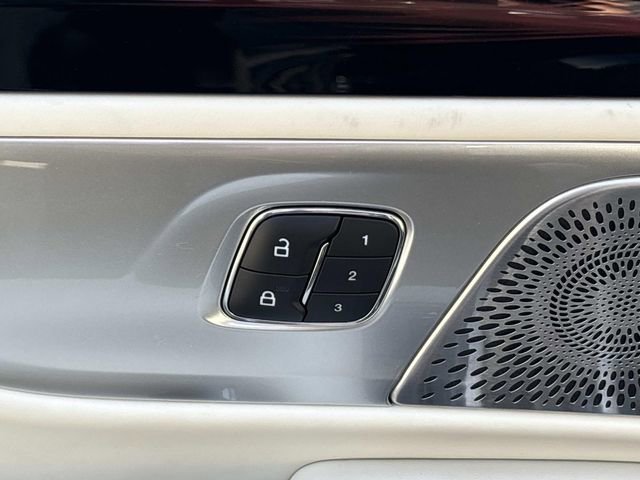 Certified 2024 Lincoln Nautilus Black Label image 27