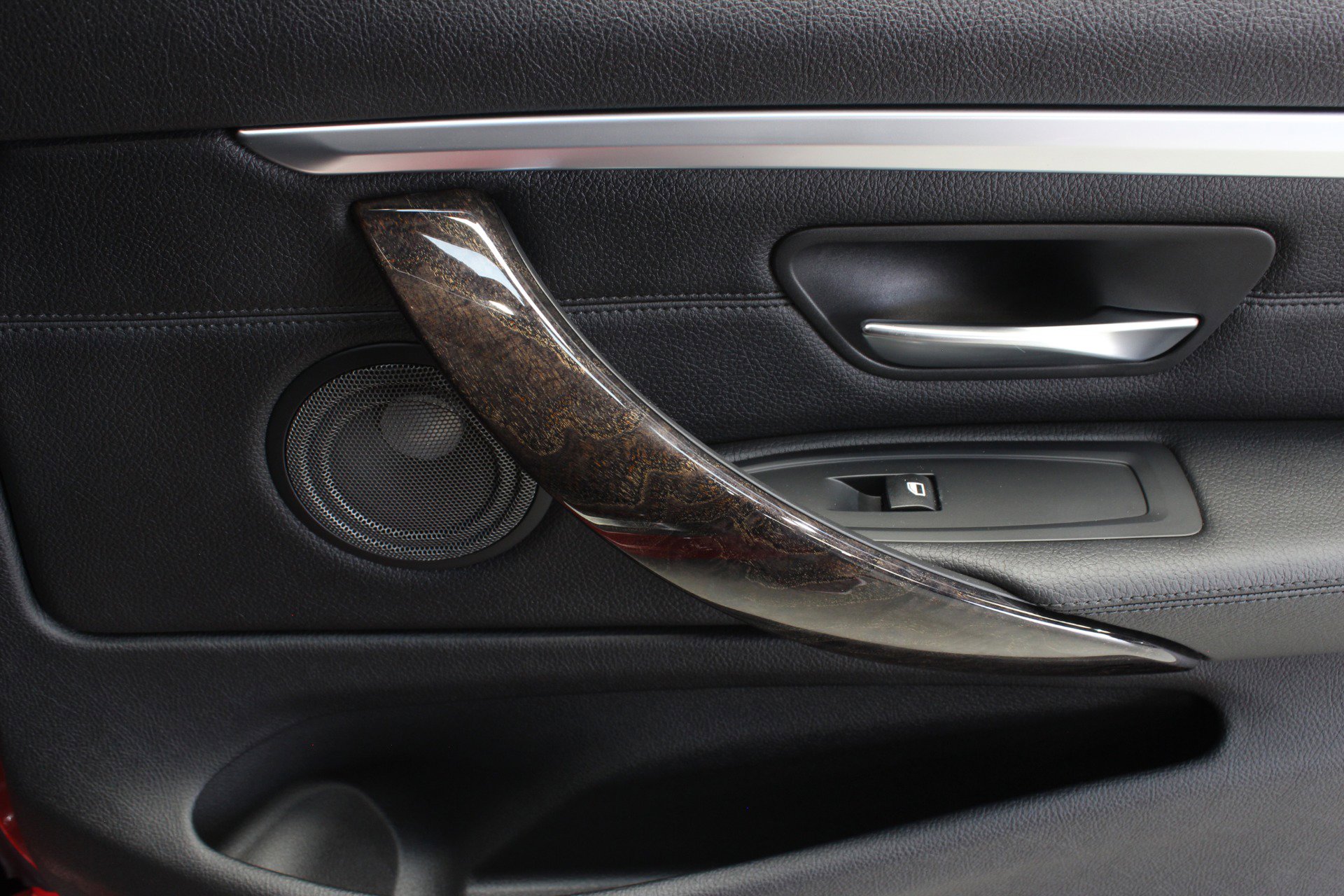 Used 2015 BMW 428i Coupe w/ M Sport image 38