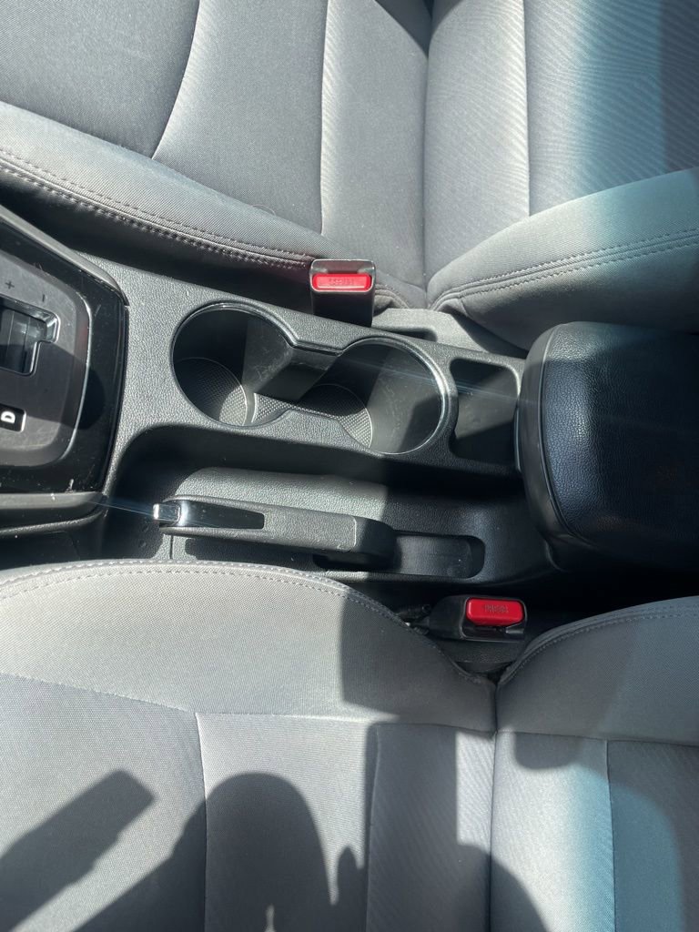 Used 2013 Hyundai Elantra GLS FWD image 38