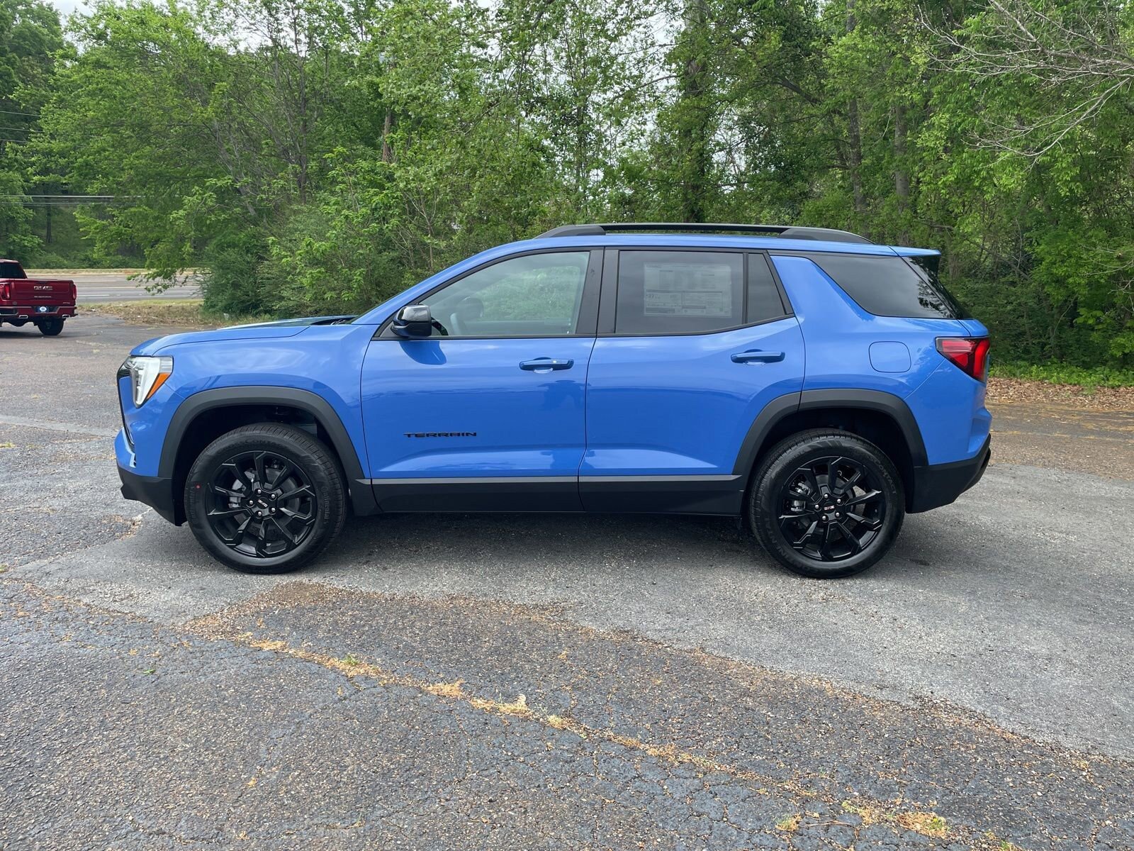 New 2026 GMC Terrain Elevation w/ Black Edition FWD image 2