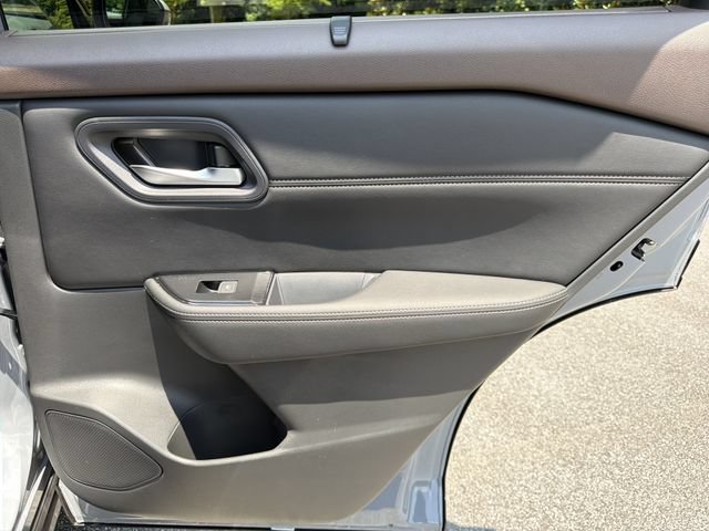 Certified 2023 Nissan Rogue SL w/ SL Premium Package FWD image 18