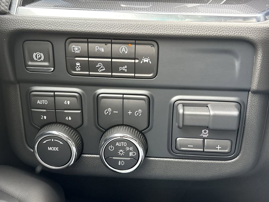 Certified 2025 Chevrolet Tahoe RST w/ Comfort Package image 37