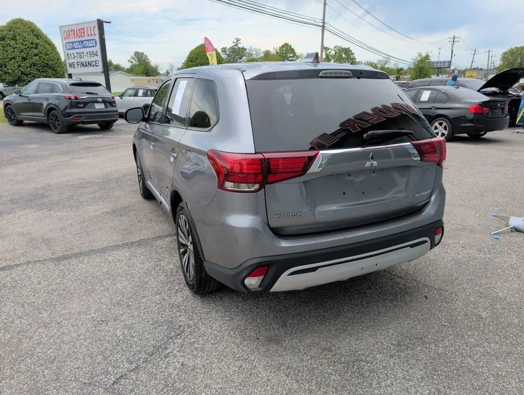 Used 2019 Mitsubishi Outlander ES FWD image 7