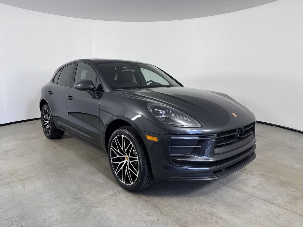 New 2026 Porsche Macan AWD/4WD image 9