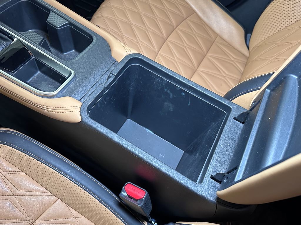 Used 2022 Nissan Sentra SV w/ SV Premium Package image 39