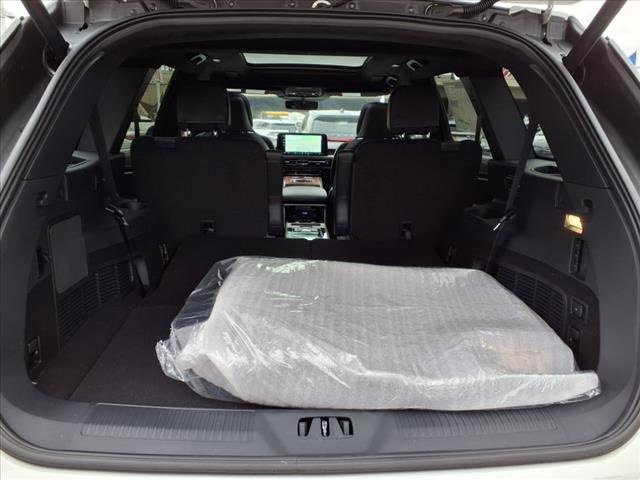 New 2025 Lincoln Aviator Black Label image 14