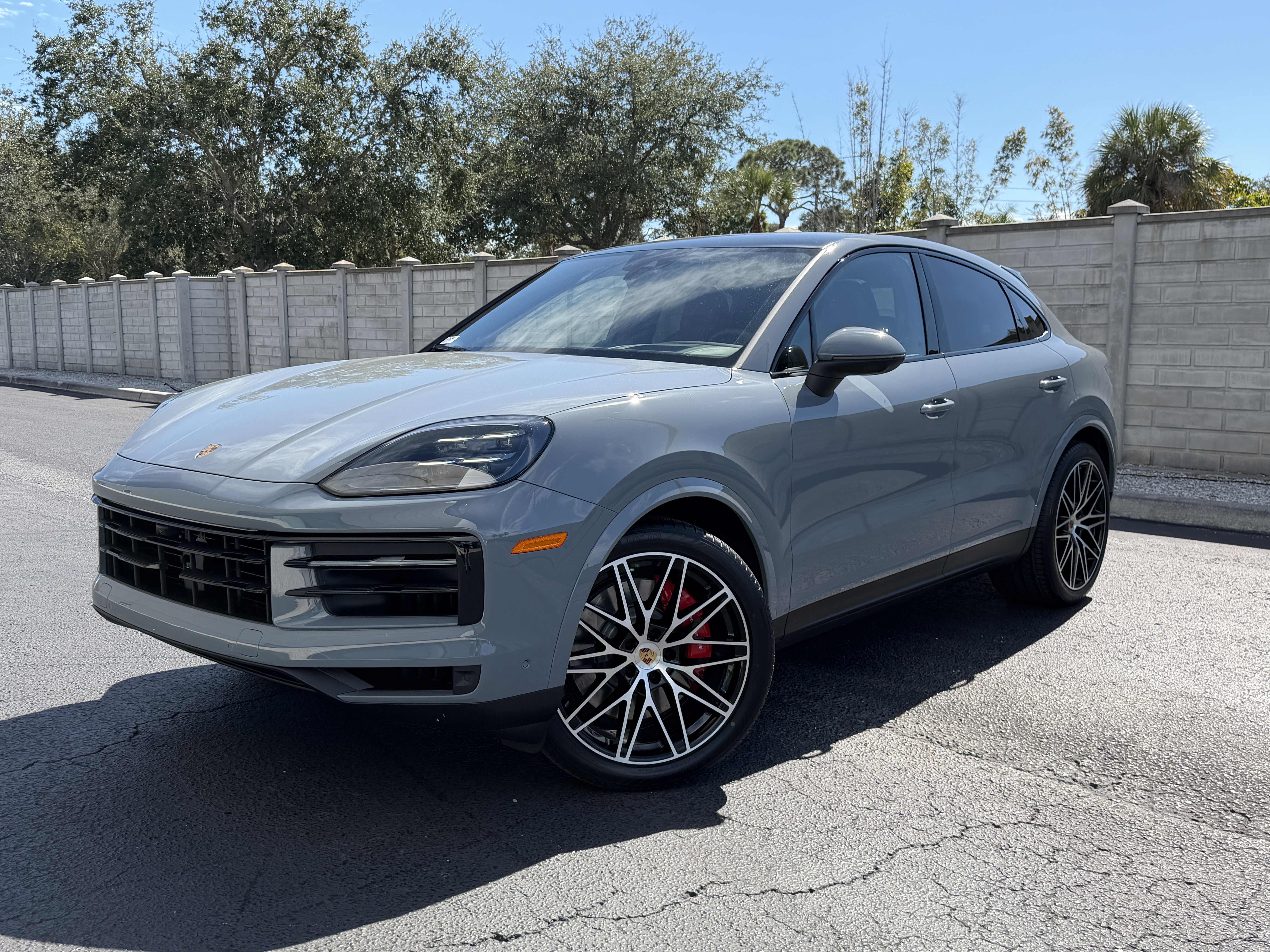 Certified 2024 Porsche Cayenne S