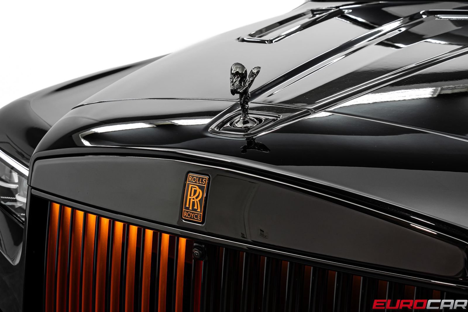 Used 2025 Rolls-Royce Cullinan Black Badge AWD/4WD image 15