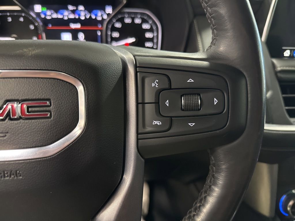 Used 2021 GMC Yukon XL SLT w/ SLT Premium Package AWD/4WD image 18