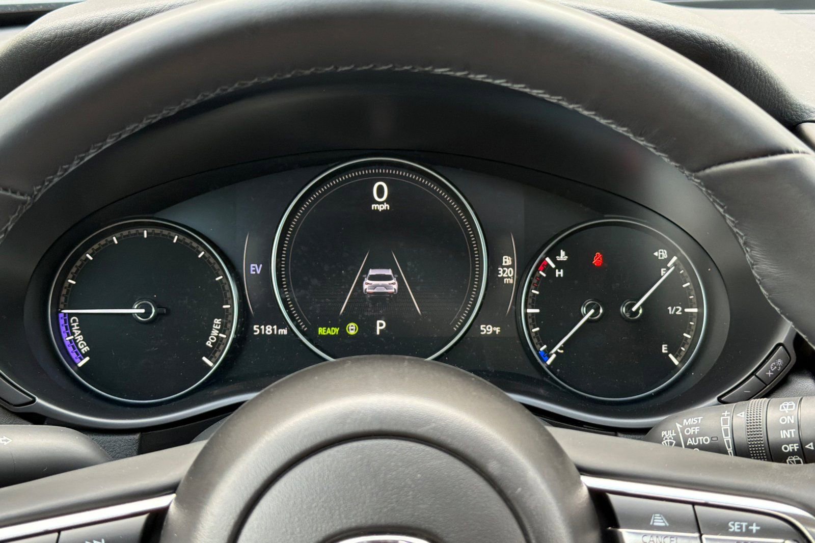 Certified 2025 MAZDA CX-50 AWD 2.5 Hybrid w/ Premium Pkg image 23