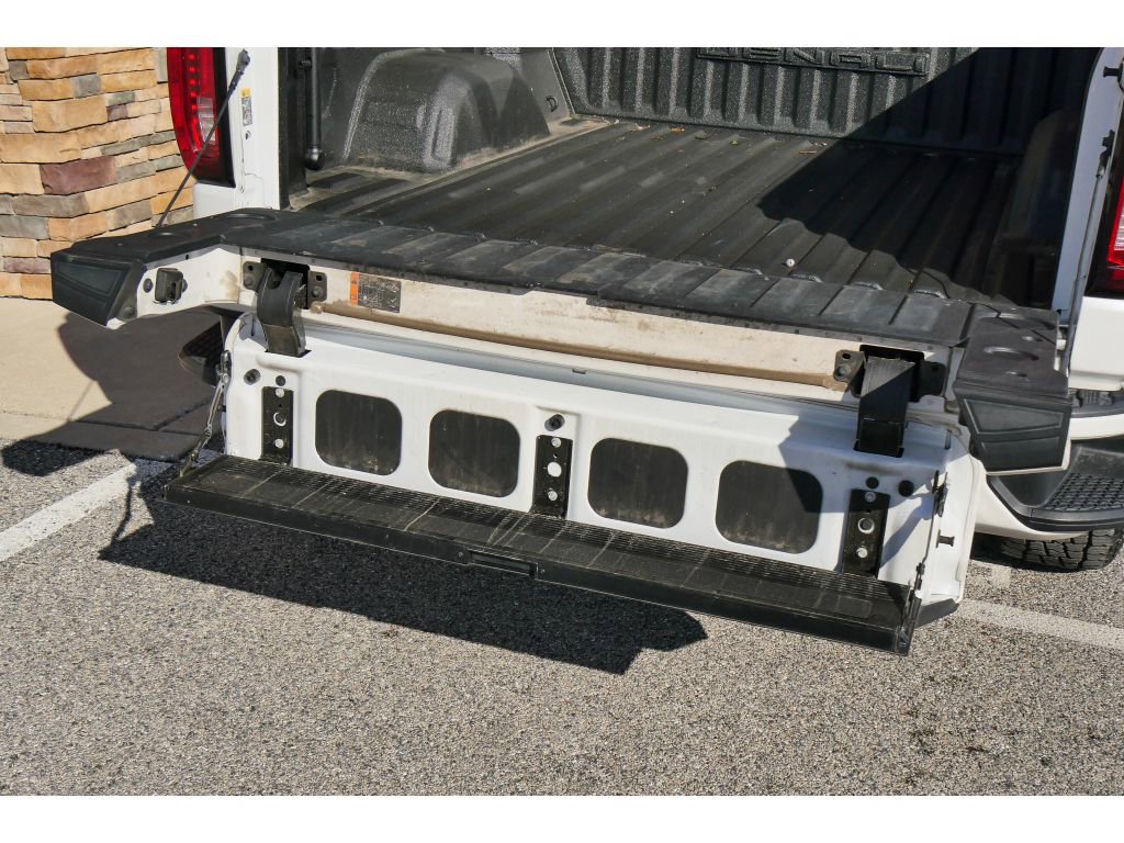 Used 2021 GMC Sierra 1500 Denali w/ Driver Alert Package II image 37