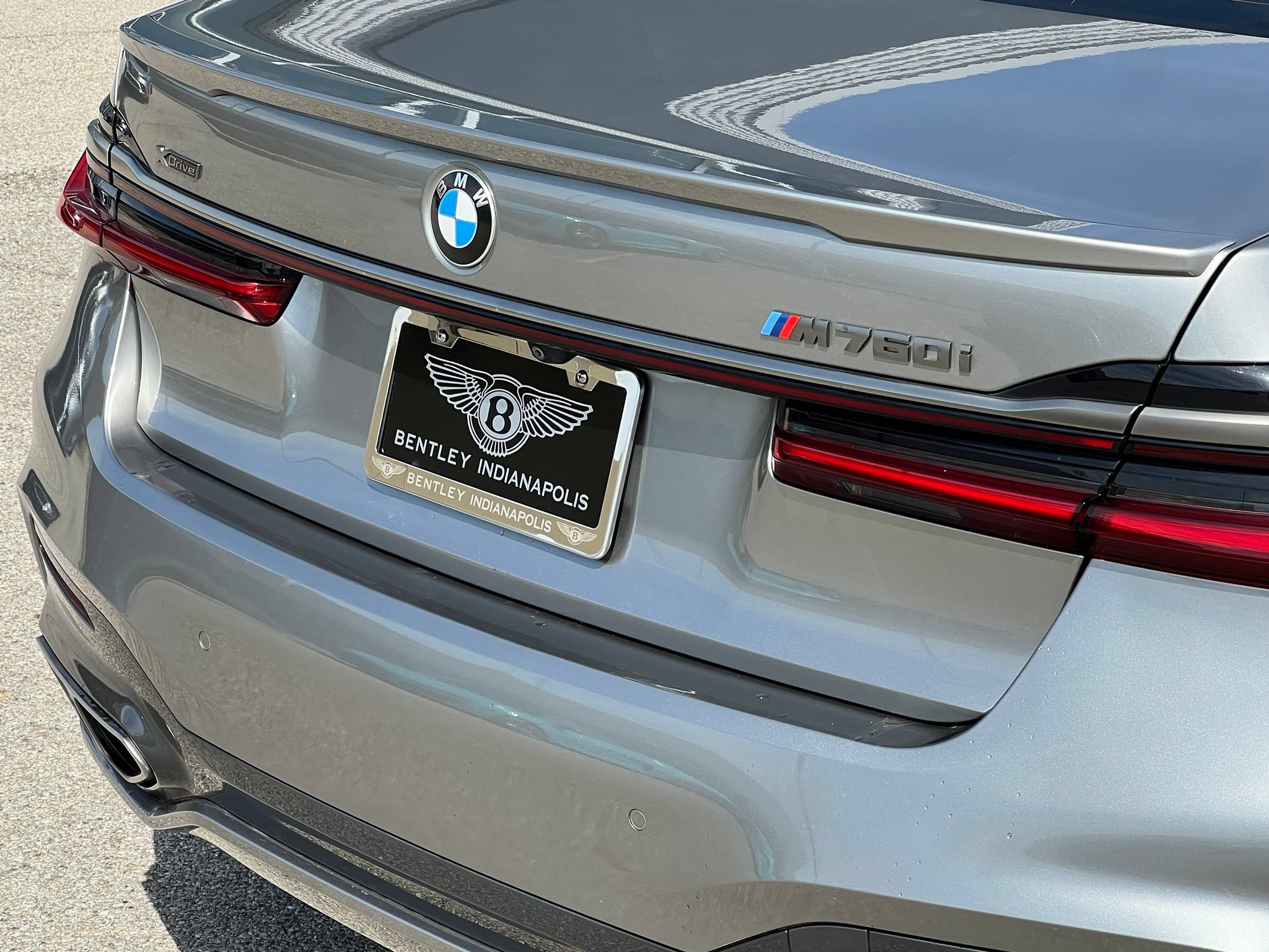 Used 2021 BMW M760i xDrive AWD/4WD image 14