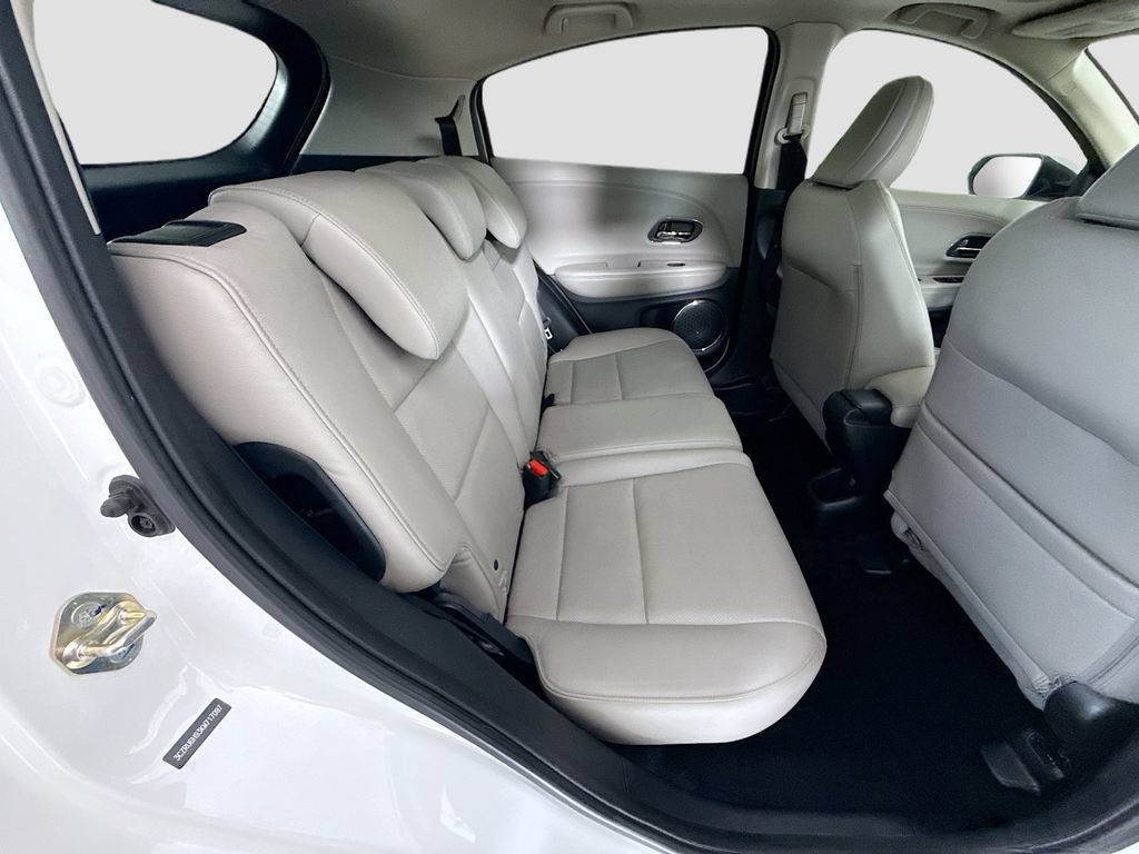 Certified 2019 Honda HR-V Touring image 22