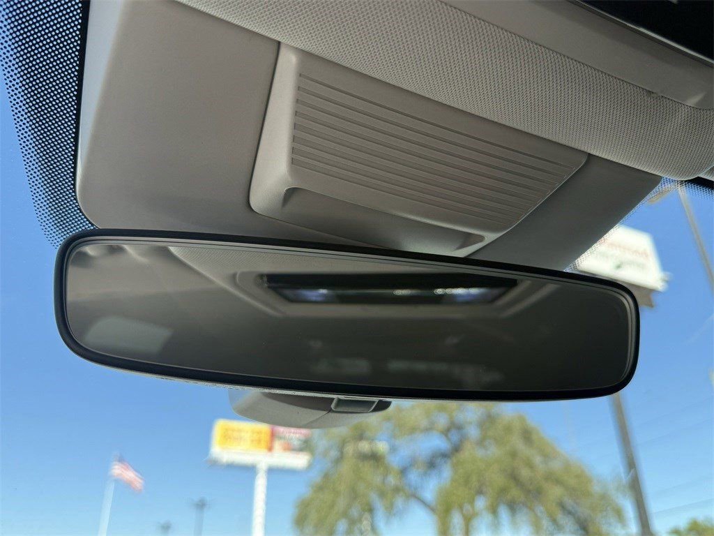 New 2026 Volkswagen Tiguan S image 22