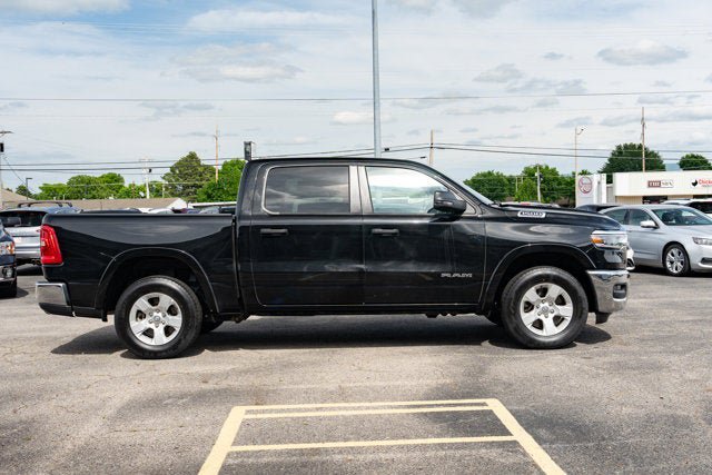 Used 2025 RAM 1500 Big Horn AWD/4WD image 6