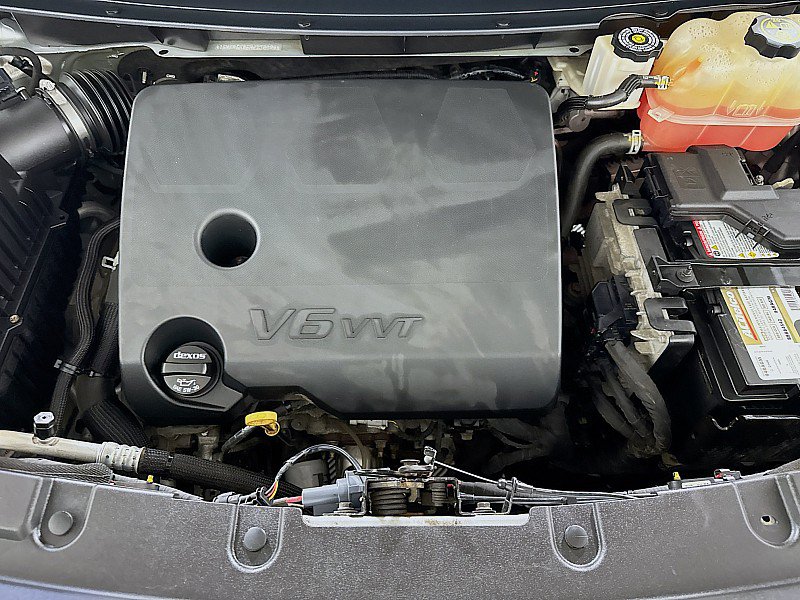 Used 2019 Chevrolet Traverse LT FWD image 30