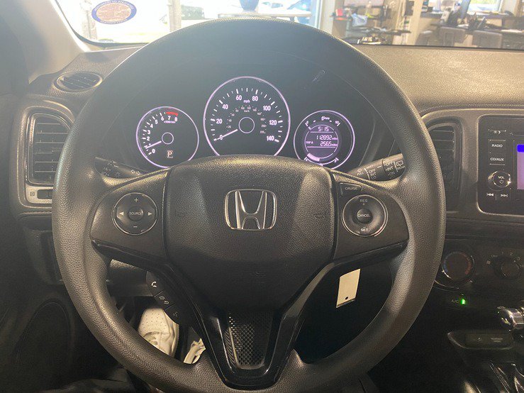 Used 2016 Honda HR-V LX image 20