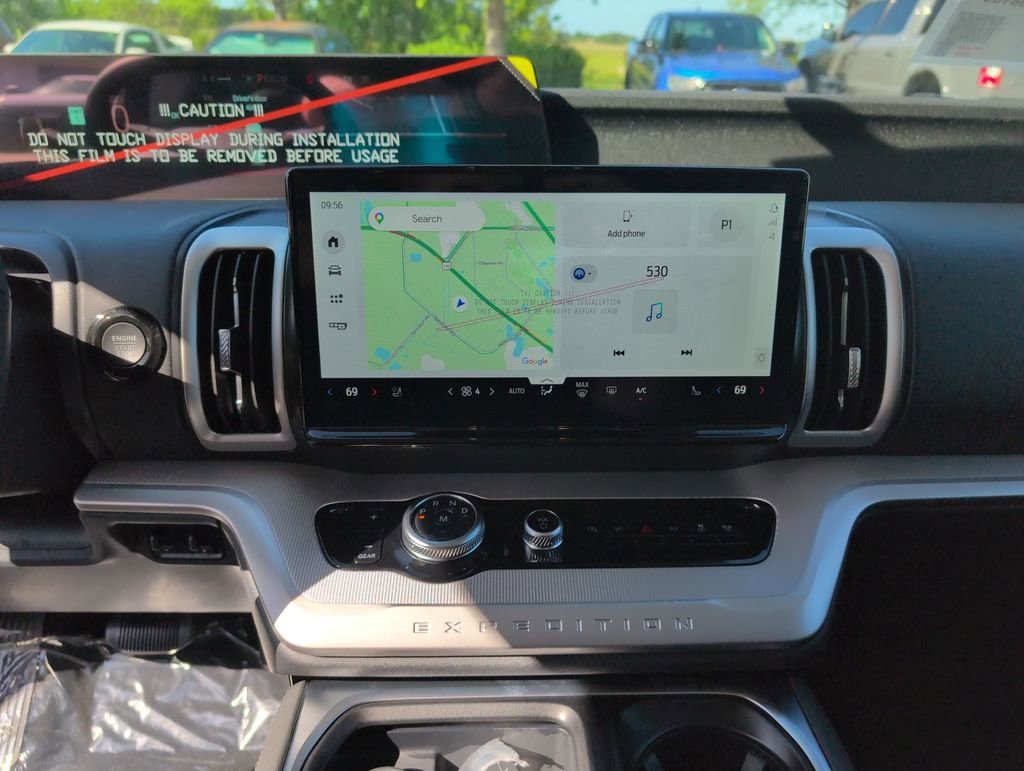 New 2026 Ford Expedition Active image 17