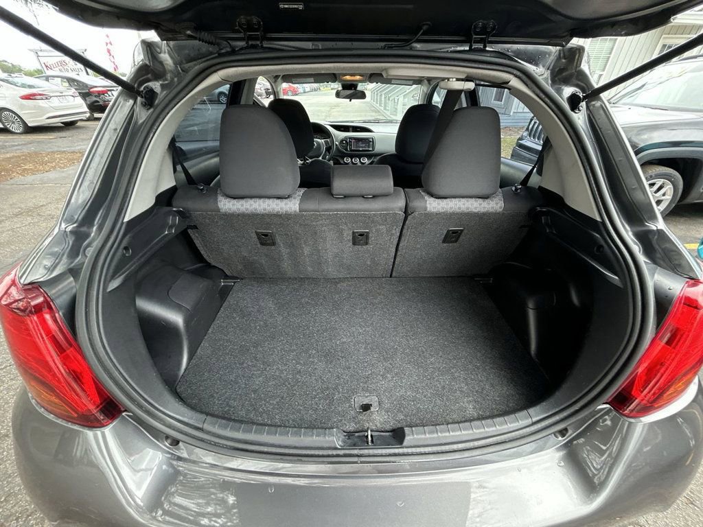 Used 2017 Toyota Yaris L FWD image 21