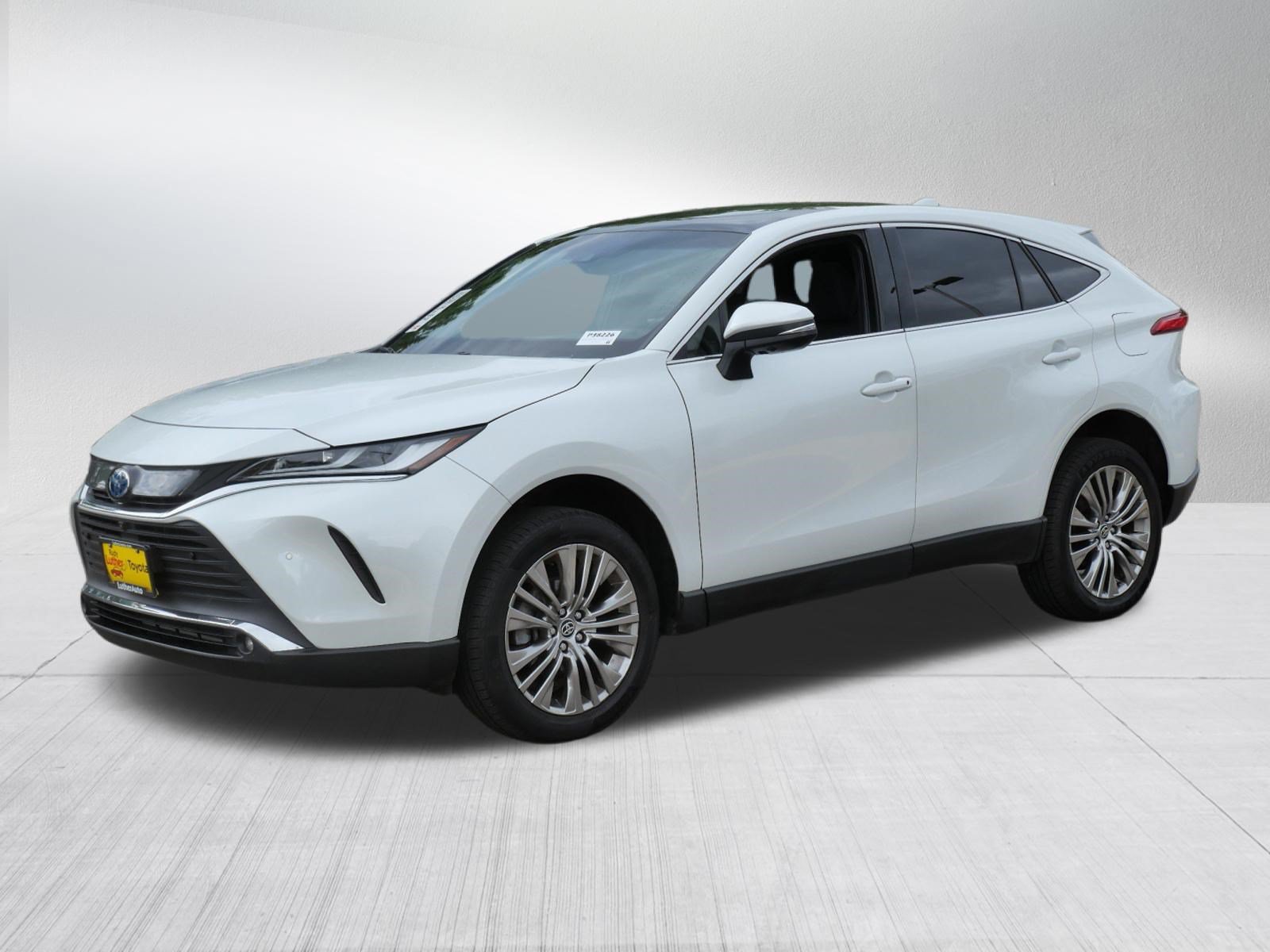 Certified 2023 Toyota Venza Limited AWD/4WD image 3