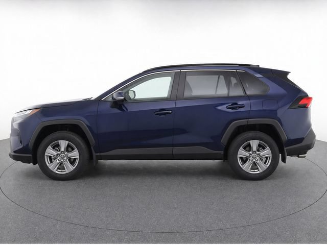 Used 2025 Toyota RAV4 XLE AWD/4WD image 6