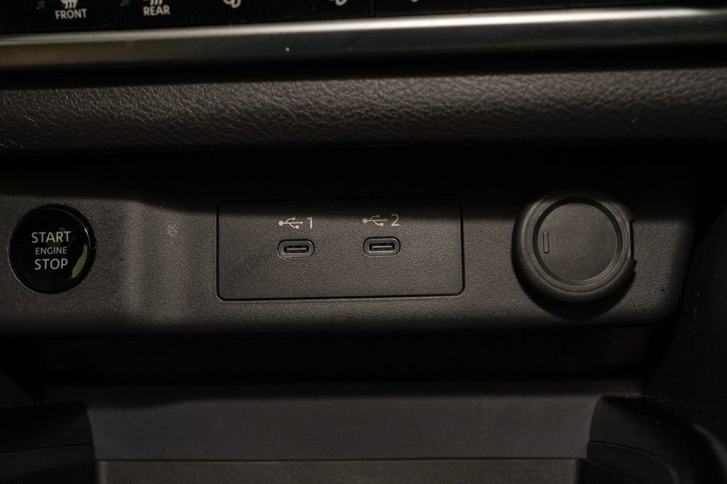 Certified 2024 Nissan Rogue SV image 15