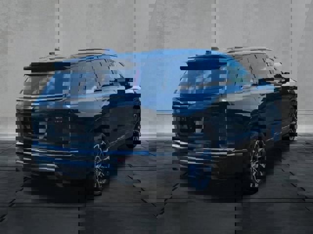 New 2026 Cadillac Vistiq Sport image 8