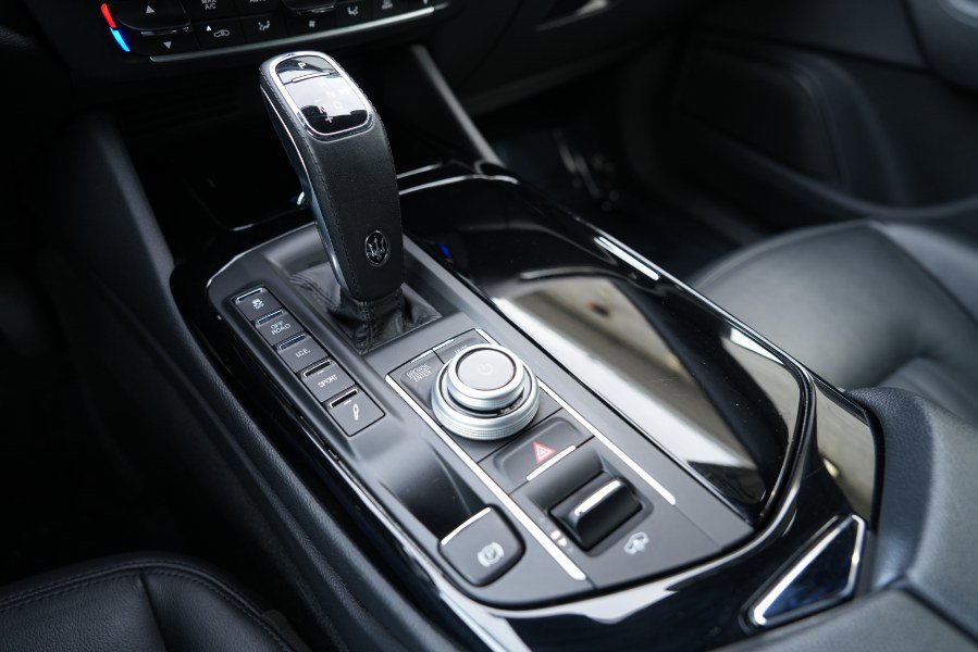 Used 2023 Maserati Levante Modena image 51